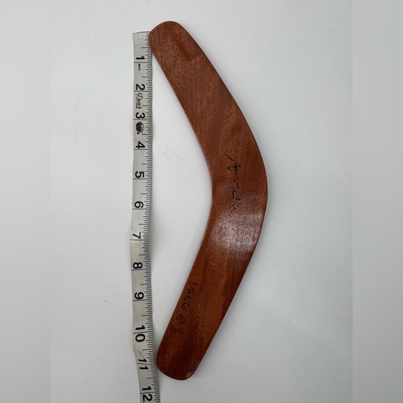 Boomerang Original Wood Hand Made Signed T. H. Australia 12” Long Vintage - Picture 3 of 3